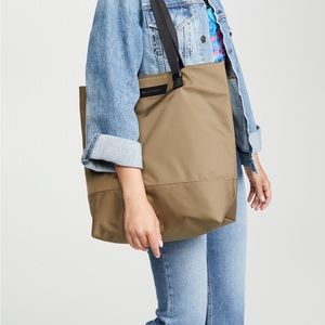 WANT Les Essentiels
Dayton Shopper Tote